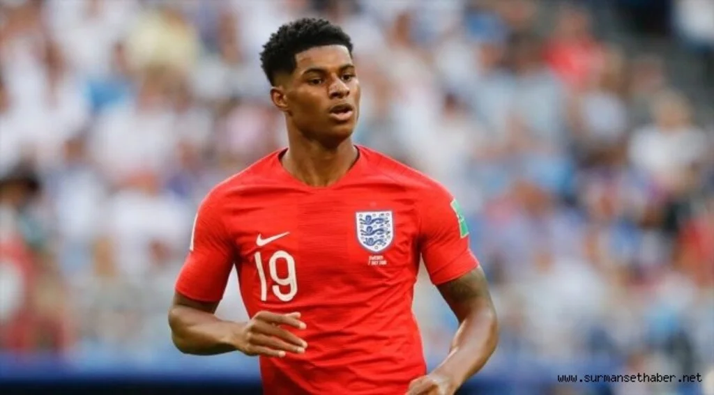 Manchester United, Rashford'un sözleşmesini uzattı
