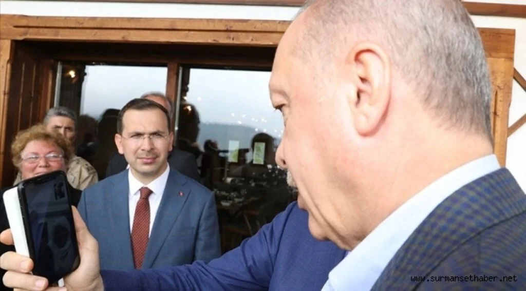 Cumhurbaşkanı Erdoğan oğlunu terörden kurtaran anne ile görüştü