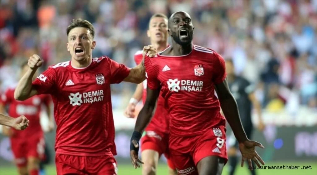 Sivasspor sahasında Beşiktaş'ı mağlup etti
