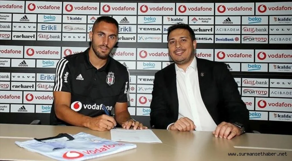 Victor Ruiz Beşiktaş'a 3 yıllık imza attı