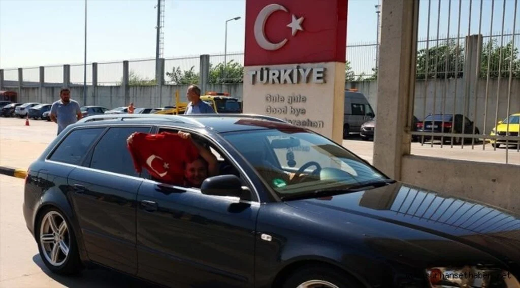 Yurt dışındaki Türk vatandaşlara yönelik hizmetler artıyor