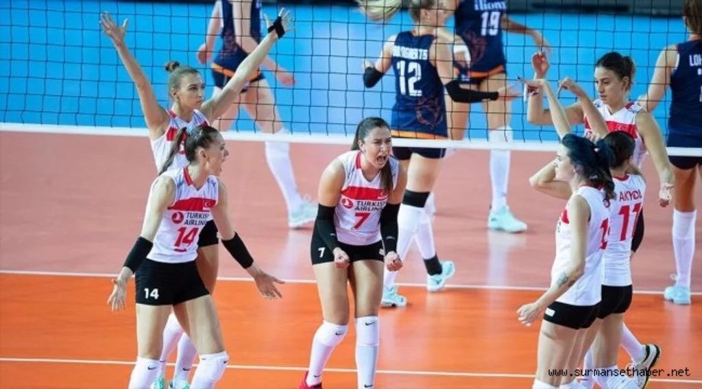 A Milli Kadın Voleybol Takımı yarı finalde