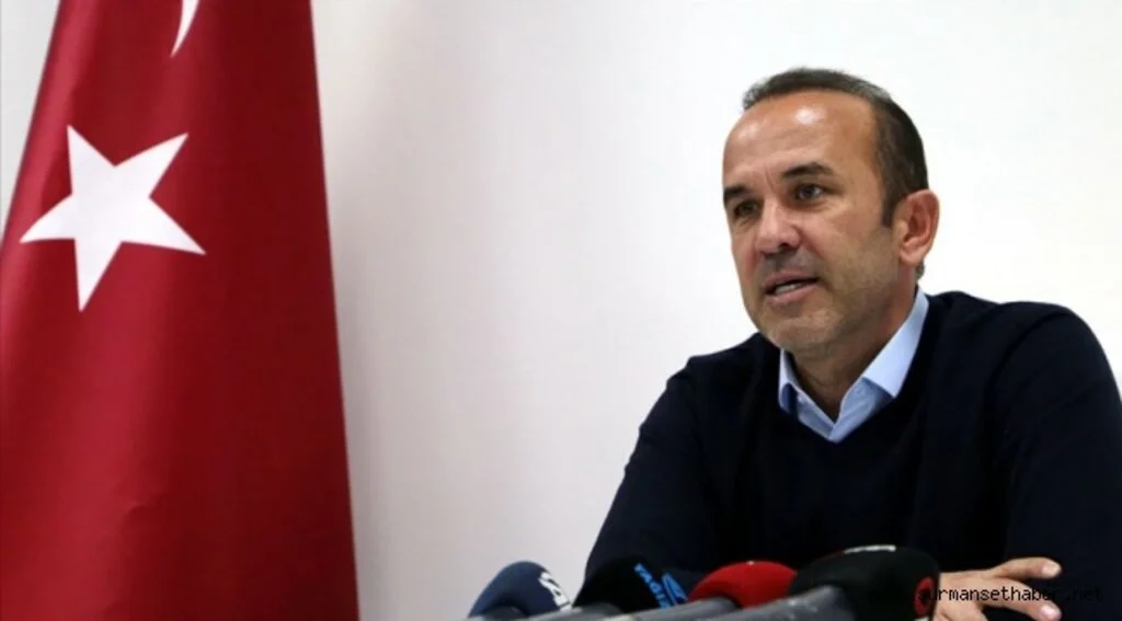 Denizlispor teknik direktör Mehmet Özdilek ile anlaştı