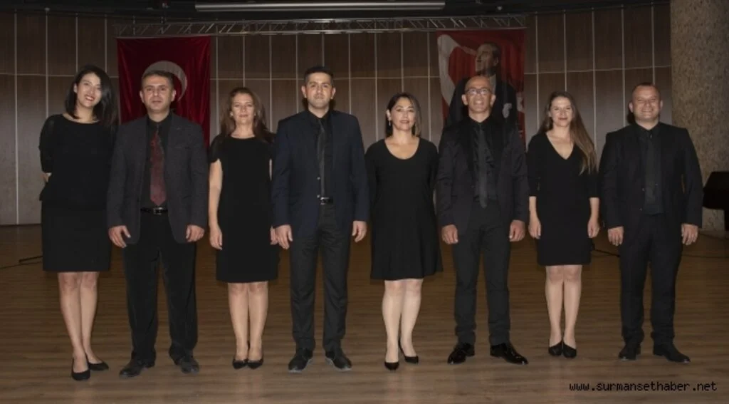 Bodrum'lu Öğretmenlerden 24 Kasım Sürprizi