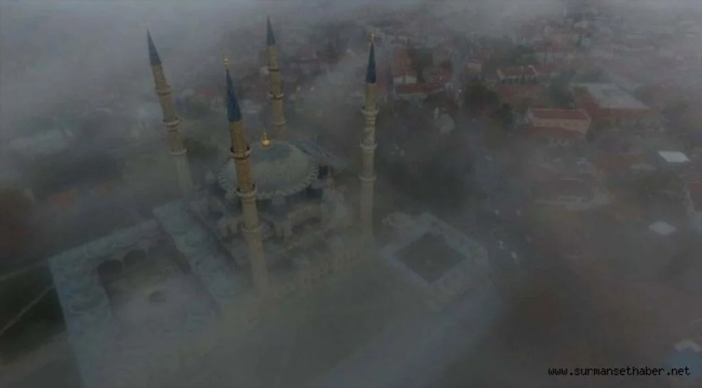 Edirne'de sis etkili oldu