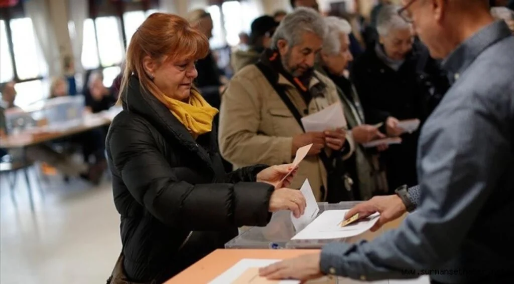 İspanya'da seçim sonuçları hükümet kurulmasını zorlaştırıyor