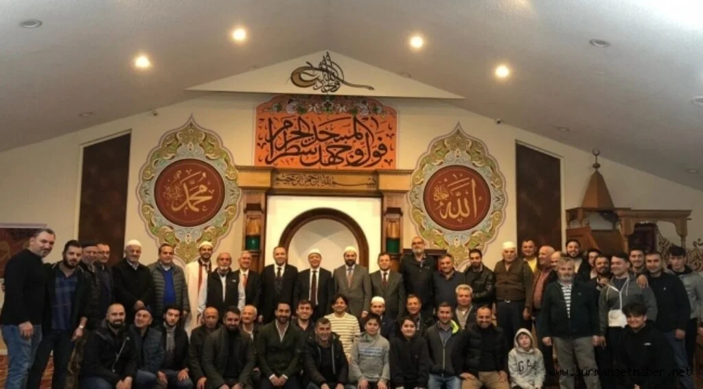 New York’taki “Peygamberimiz ve aile” konulu konferansa yoğun ilgi