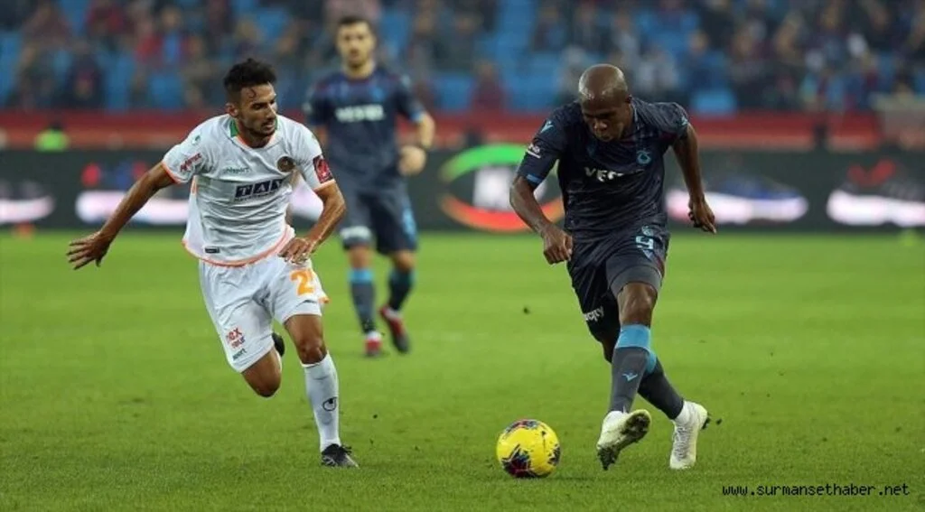Trabzonspor Süper Lig'de 2 hafta sonra kazandı