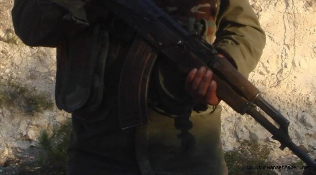  YPG/PKK Suriye'de kimsesiz çocukları zorla silah altına alıyor