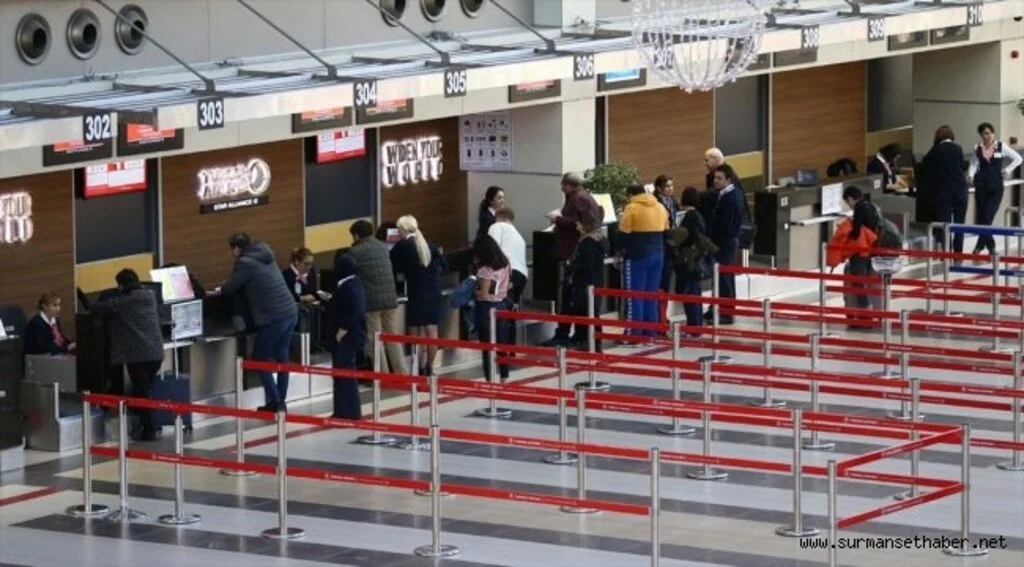 Antalya Havalimanı rekora koştu