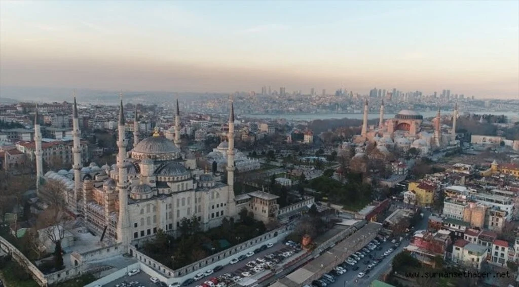 İstanbul'un turist sayısında  zirvesine ulaştı