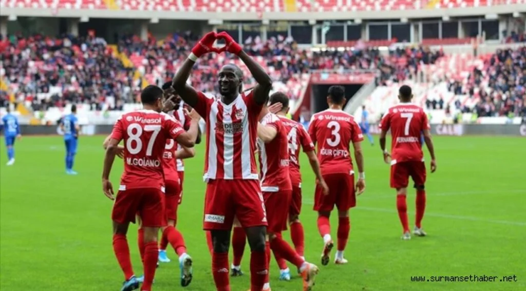 Kartal lider Sivasspor karşısında tutunamadı