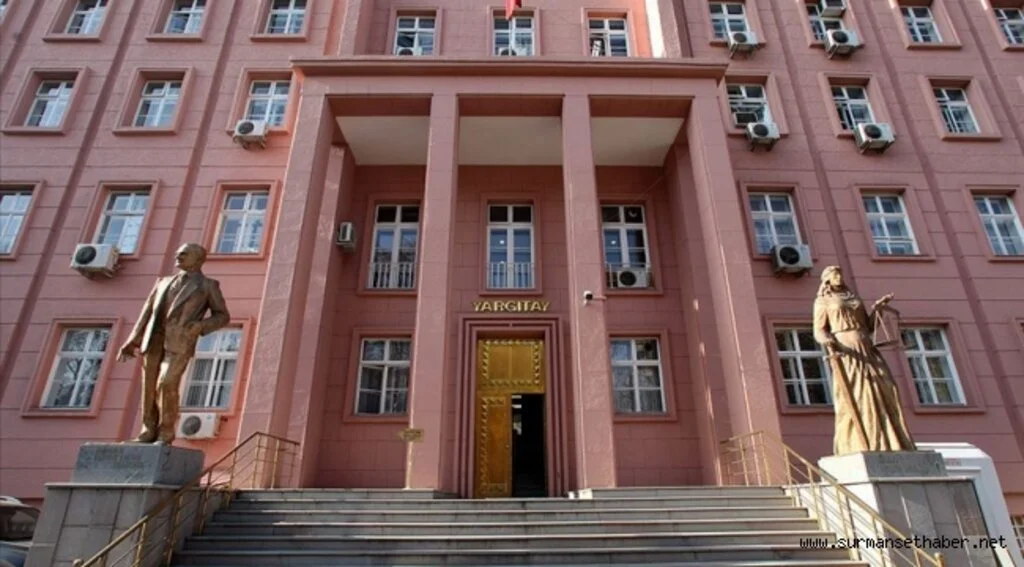 Darbe girişiminde Kara Harp Okulundan Genelkurmaya giden sanıkların cezaları onandı