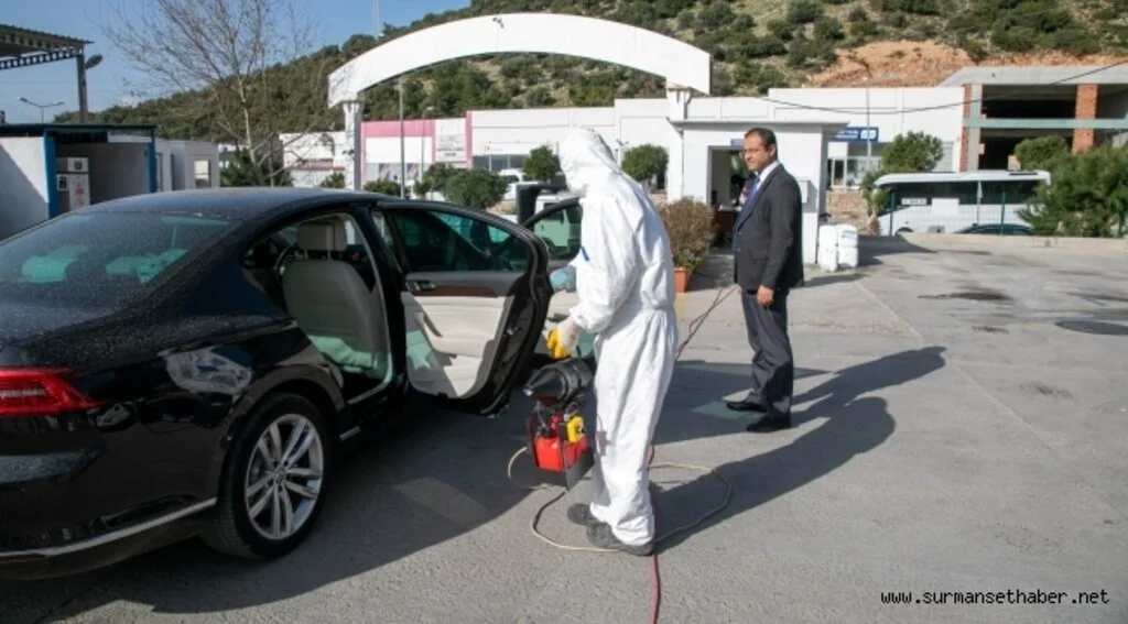 BODRUM BELEDİYESİ ARAÇLARI DEZENFEKTE EDİYOR