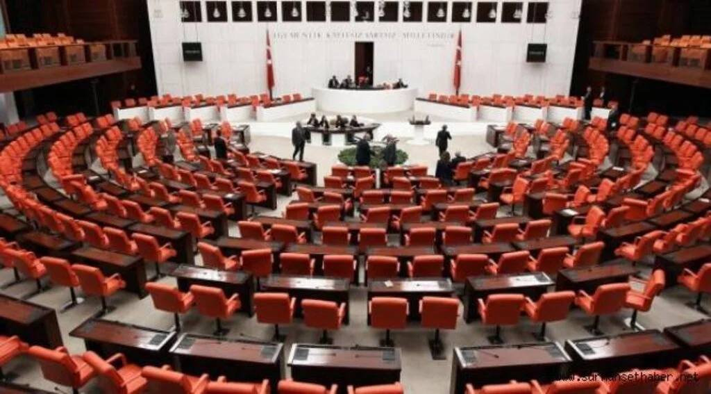 AK Parti Baro Düzenlemesi için Düğmeye Bastı