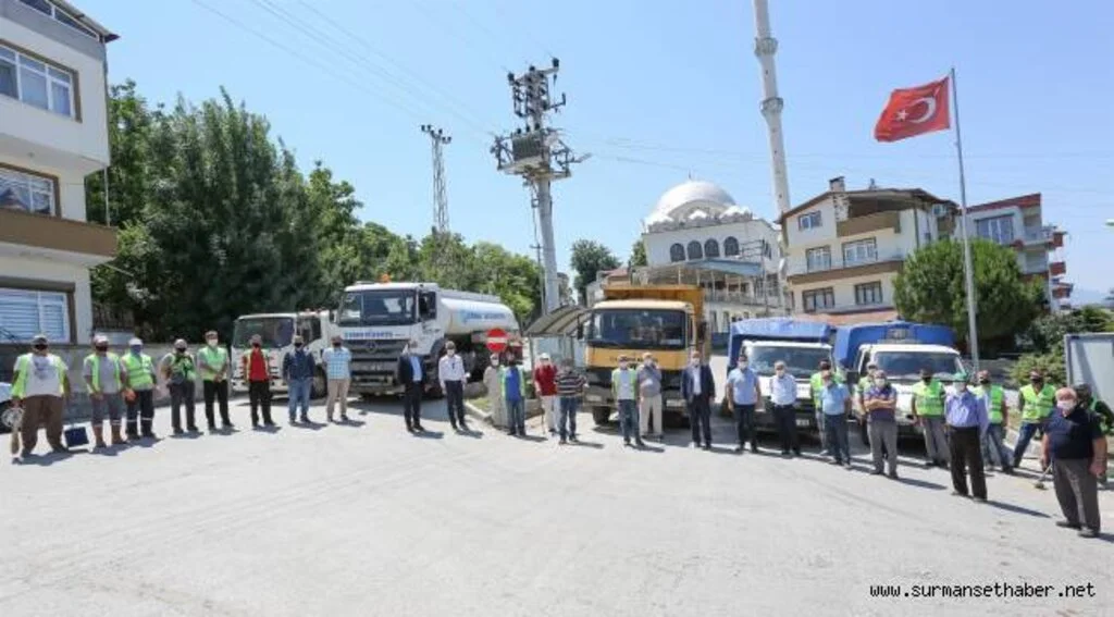 Canik’te “Sokağım Evim Kadar Temiz Olsun” projesi devam ediyor