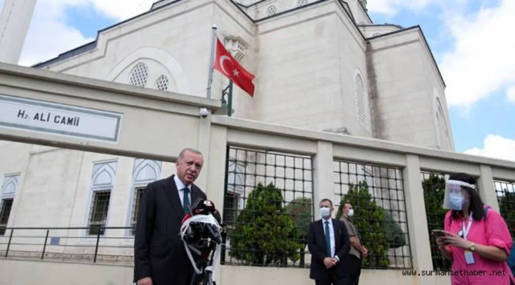 Cumhurbaşkanı Erdoğan; “Ayasofya'nın esaret zinciri sökülüp atılmıştır”