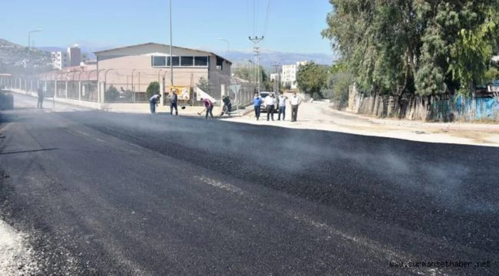 Karaisalı Belediyesi'nden Asfalt Atağı