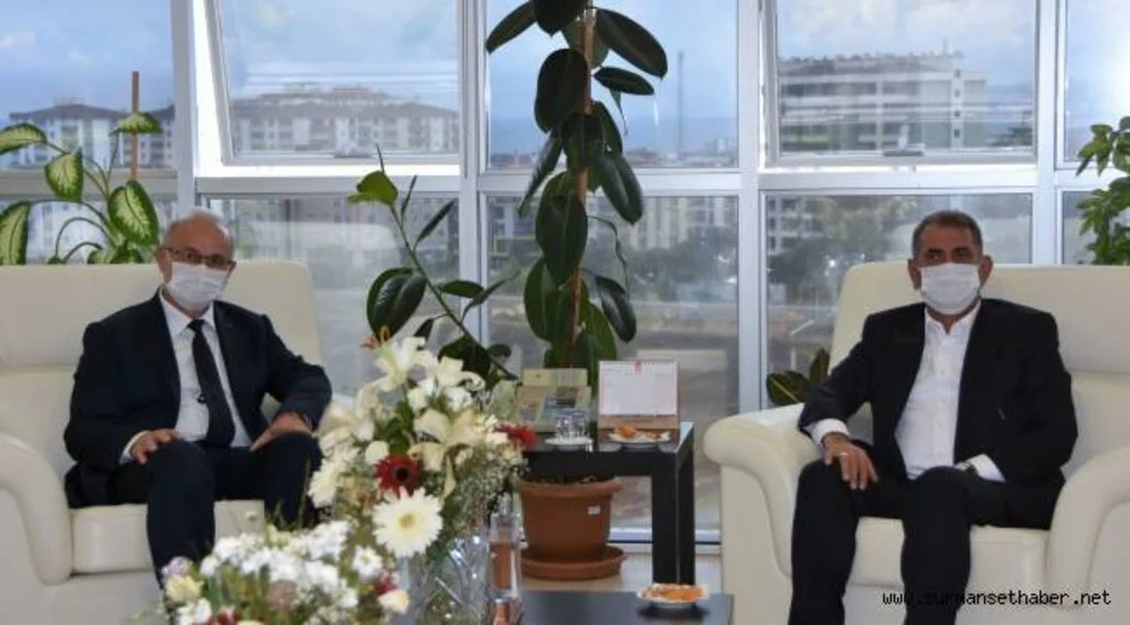 Milletvekili Fuat Kötaş OMÜ Rektörü Yavuz Ünal'ı Ziyaret Etti