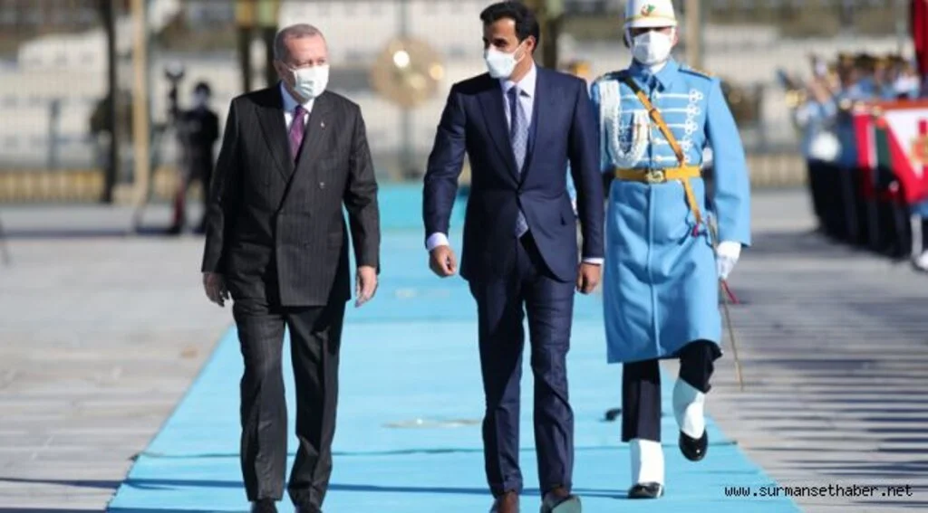 Cumhurbaşkanı Erdoğan Katar Emiri Şeyh Temim'i Külliyede ağırladı.