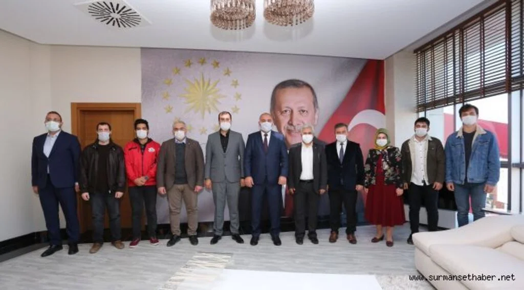 İBRAHİM SANDIKÇI’DAN GENÇLER İÇİN DEV ATILIM