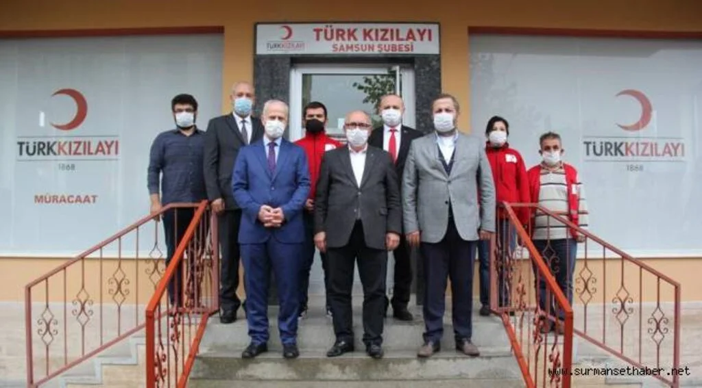 MHP SAMSUN İL BAŞKANLIĞININ KIZILAY ZİYARETİ