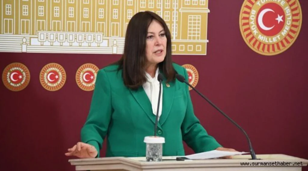 TUTARSIZ VE KADÜK YÖNETİMİN EN MAĞDURU; "ÖĞRETMENLERİMİZ" 