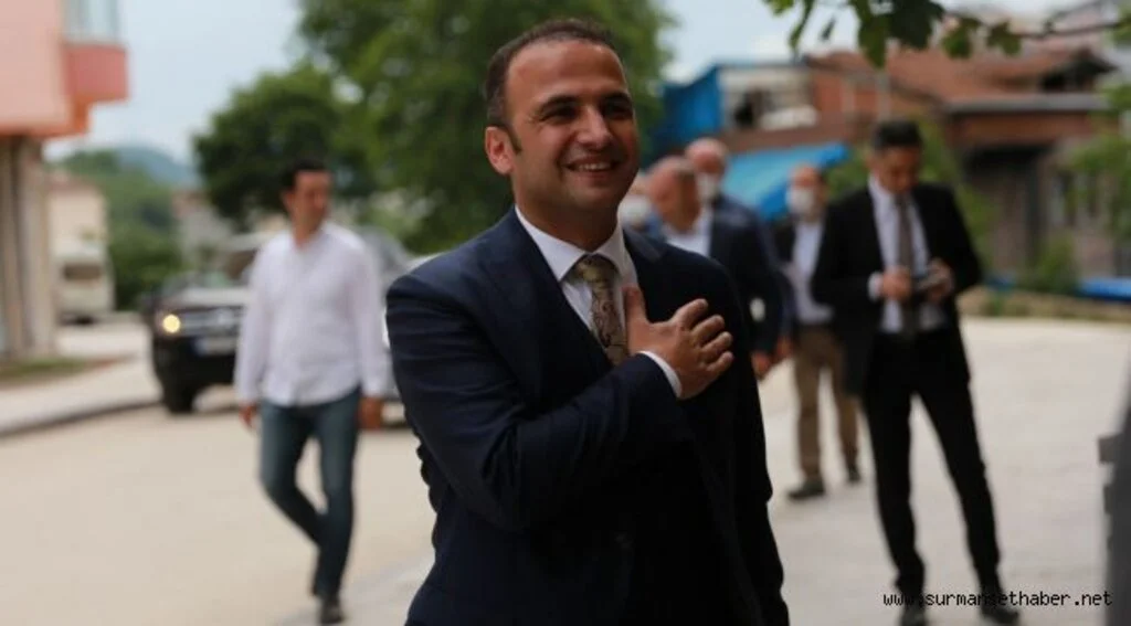 2021’İN HEPİMİZE SAĞLIK, BARIŞ VE HUZUR GETİRMESİNİ DİLİYORUM