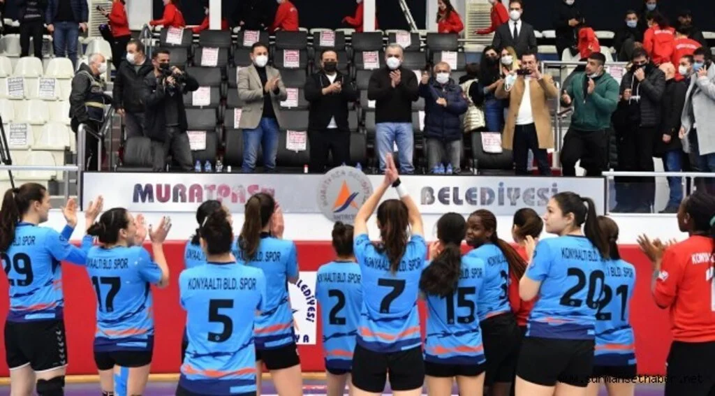Antalya derbisinde kazanan Konyaaltı