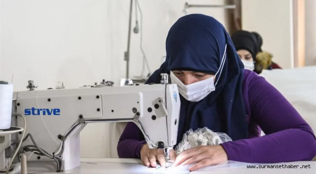 BÜYÜKŞEHİR’DEN MÜLTECİ KADINLARIN İSTİHDAMINA TAM DESTEK