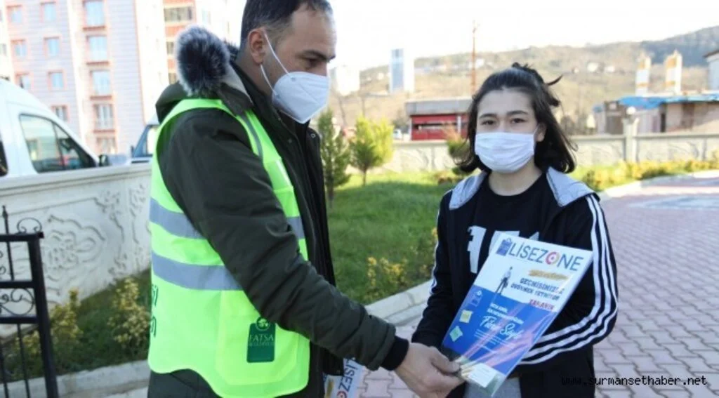 GENÇLER, LİSEZONE DERGİSİNİ BEĞENDİ