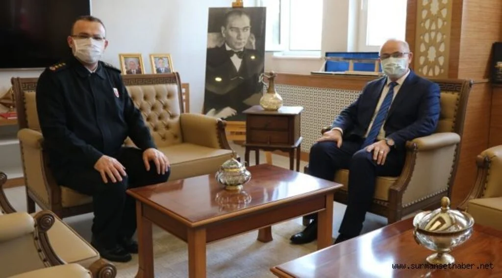 OMÜ Rektör’ü Prof. Dr. Yavuz Ünal Samsun İl Jandarma Komutanlığına İade-i Ziyarette Bulundu