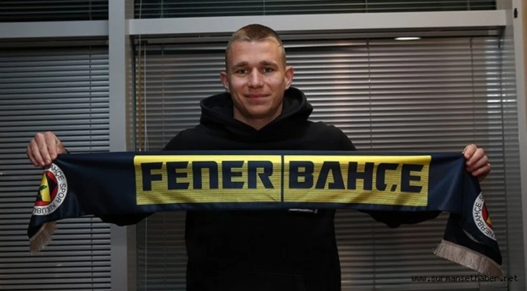 Son Dakika ! Attila Szalai Fenerbahçe'de 