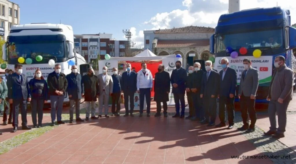 Aliağa’dan Suriye’ye 2 Tır Yardım Malzemesi Gönderildi