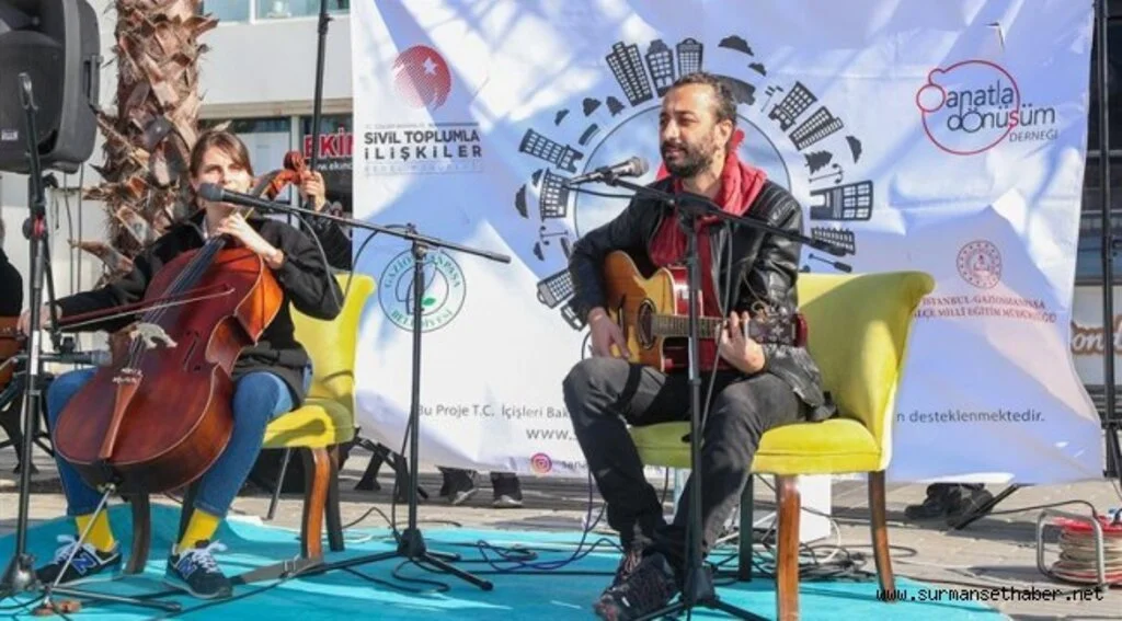 Gaziosmanpaşa'da Sanat Sokağa Taşındı
