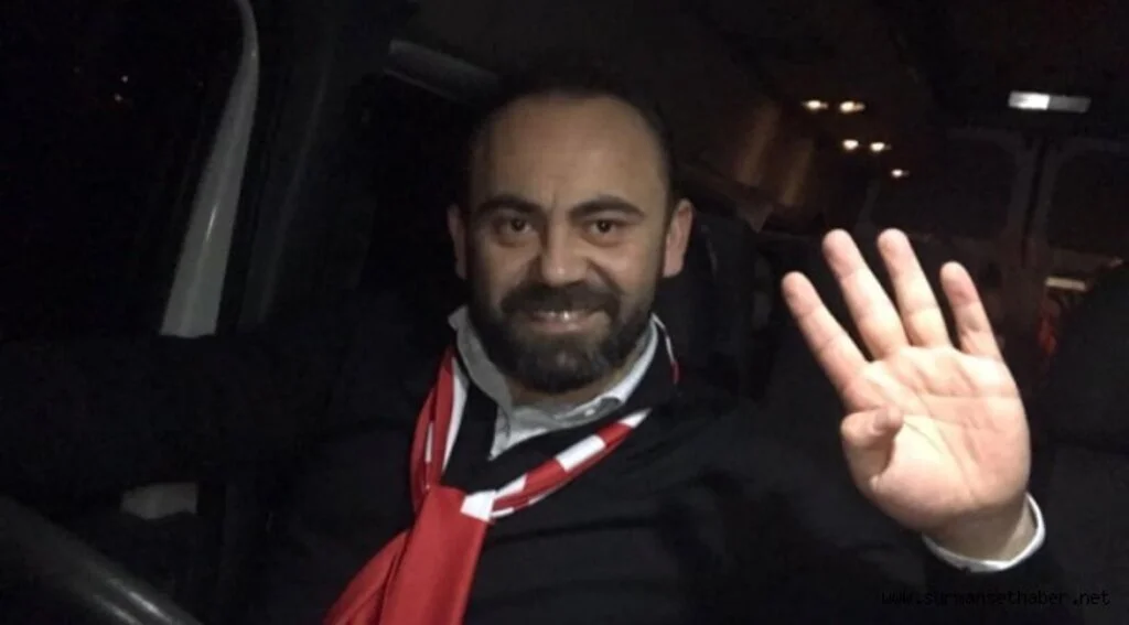 AK Parti'li Başkan Gönüllere Taht Kurdu.