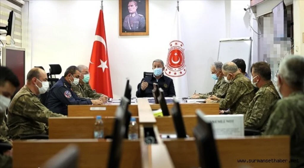 Bakan Akar: Operasyonlarda 31 terörist etkisiz hale getirildi