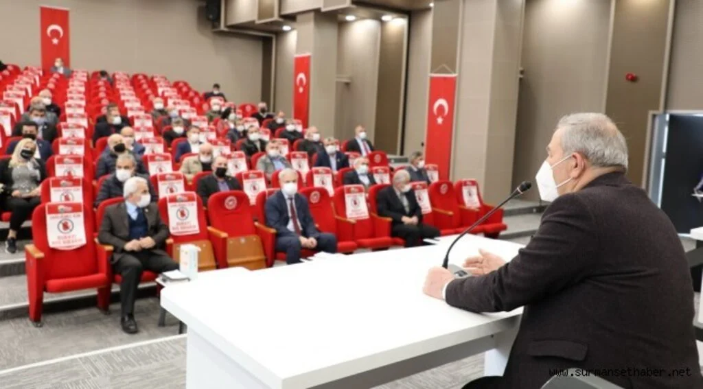 BAŞKAN DEMİRTAŞ İLKADIM’IN 61 MAHALLE MUHTARLARIYLA BİR ARAYA GELDİ