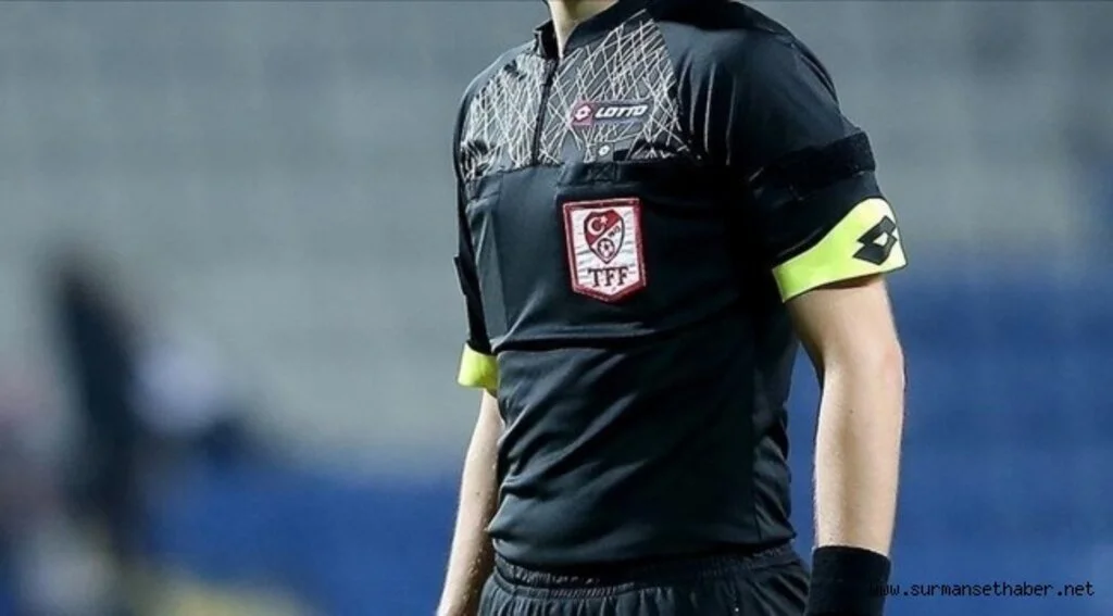 Süper Lig'de yarın oynanacak maçların hakemleri açıklandı