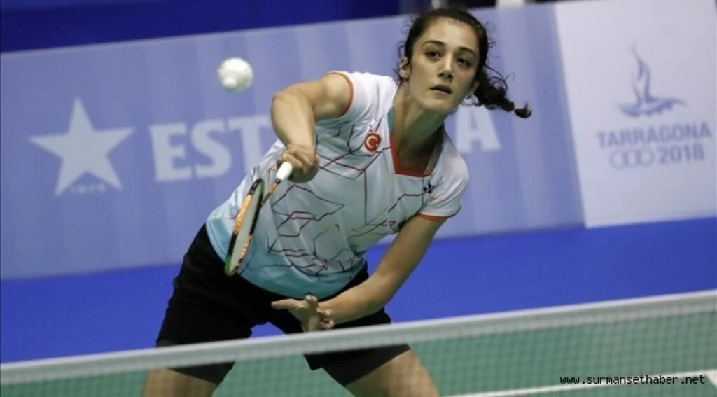 Neslihan Yiğit, Avrupa Badminton Şampiyonası'nda bronz madalya kazandı