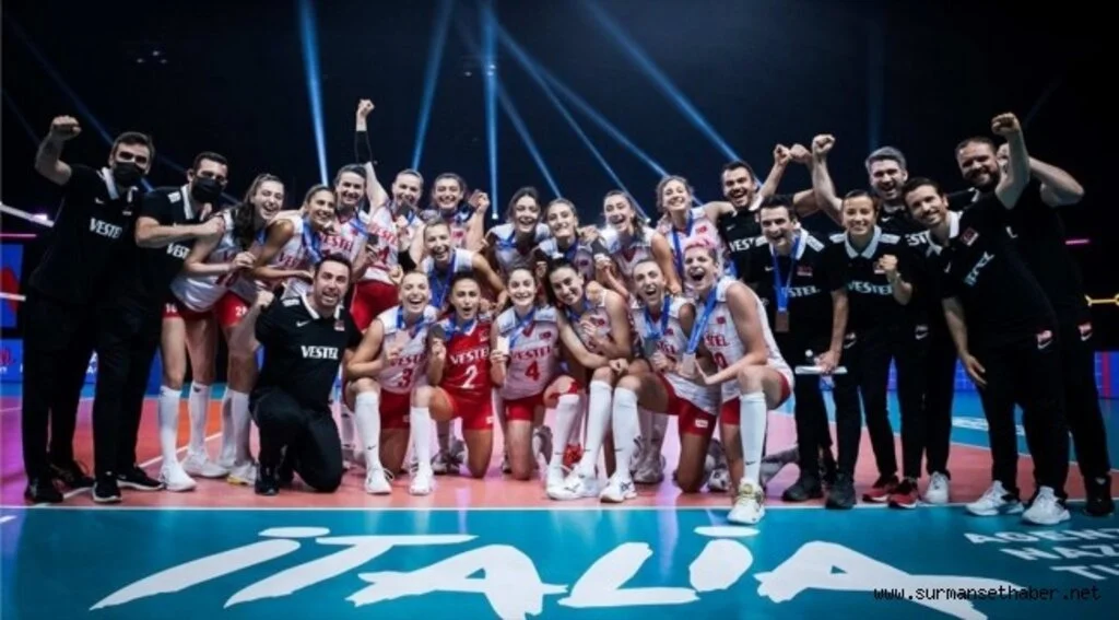 A Milli Kadın Voleybol Takımı Milletler Ligi'nde üçüncü oldu