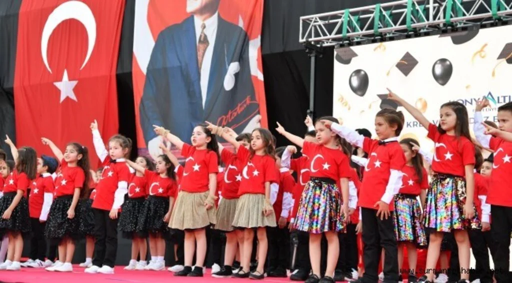 Esen: Çocuklarımızı geleceğe hazırlıyoruz