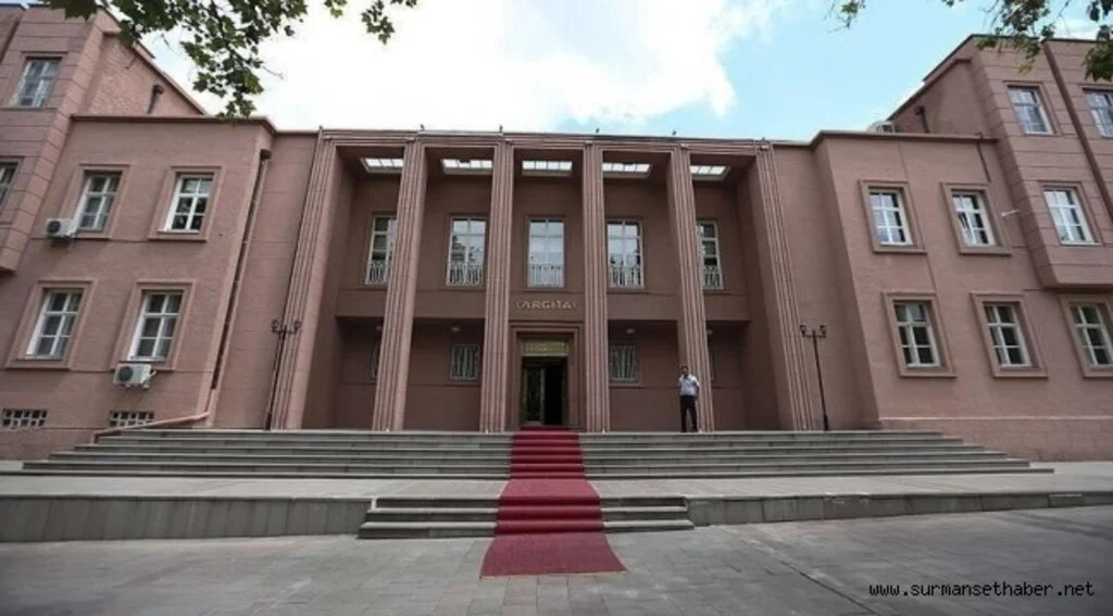 HDP'nin kapatılması istemiyle yeniden dava açtı