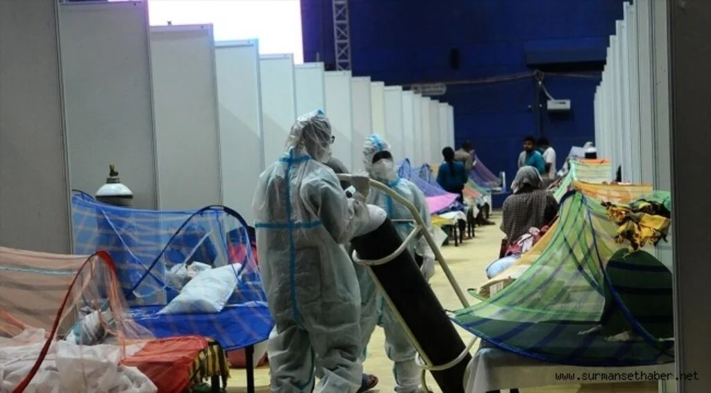 Hindistan'da Kovid-19 salgınında toplam vaka sayısı 30 milyonu aştı