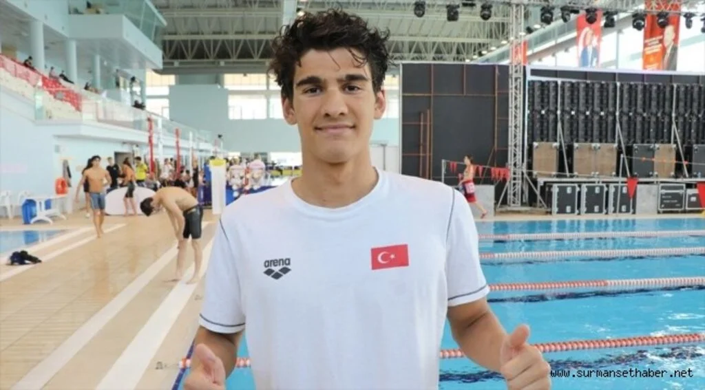 Milli yüzücü Yiğit Aslan 800 metre serbestte olimpiyat A barajını geçti