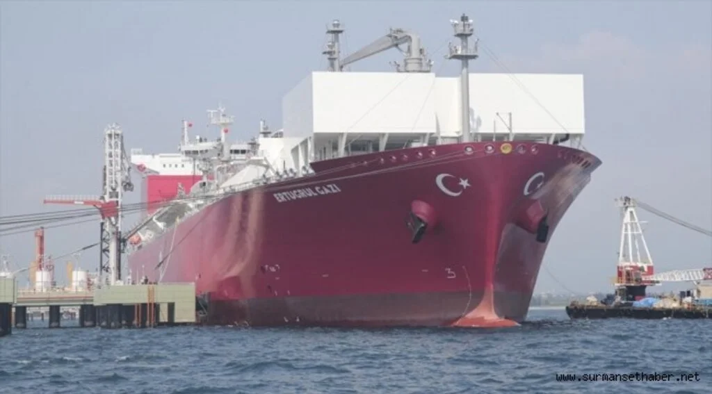 Türkiye'nin ilk doğal gaz depolama gemisi Ertuğrul Gazi hizmete girdi