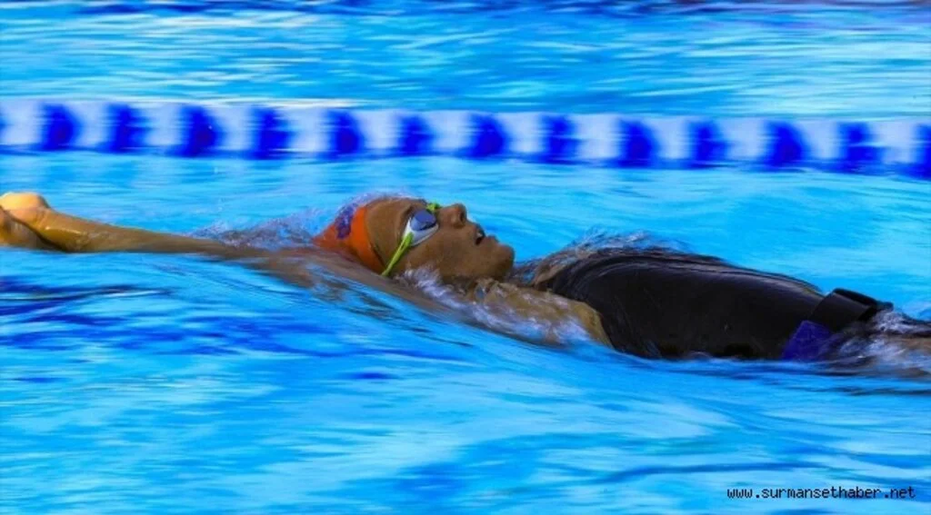 Milli yüzücü Viktoria Zeynep Güneş 2020 Tokyo Olimpiyat Oyunları'na veda etti