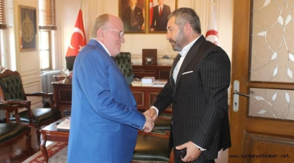 SAYİDER Başkanı Cemil Bilici yönetim kurulu üyeleri ile  Rektör AYDIN’ı ziyaret etti.
