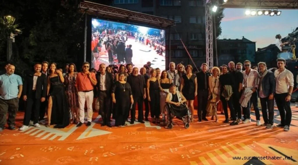 27. Saraybosna Film Festivali TRT yapımı 'Komşuluk Halleri' filmiyle başladı