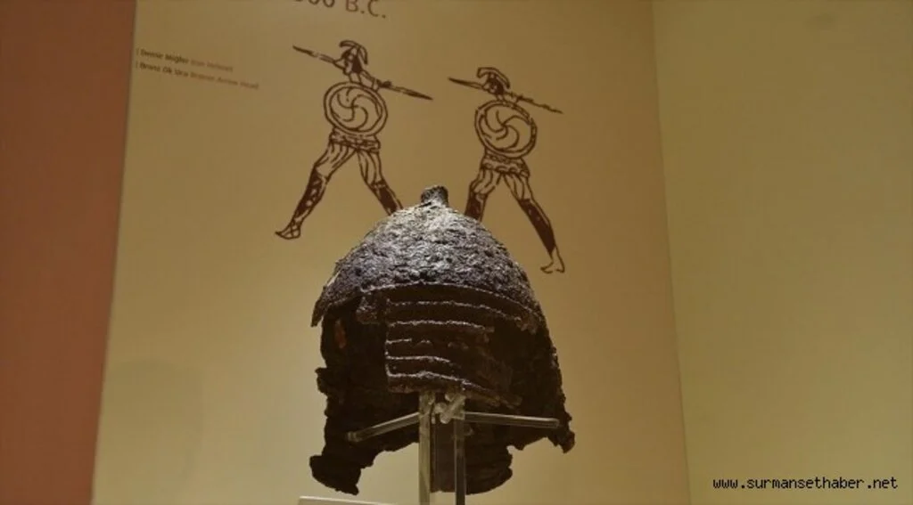 Çorum Boğazkale Müzesi'nin en nadide eseri: 2 bin 800 yıllık demir miğfer